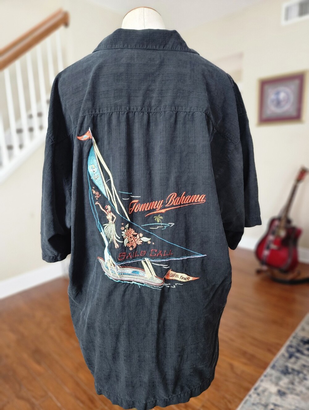 Tommy Bahama 100% Silk Shirt XL